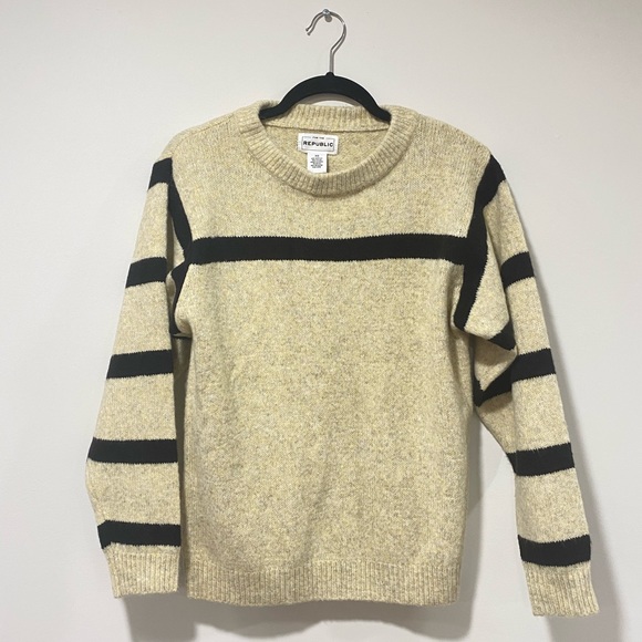Sweaters - NWT Republic sweater
